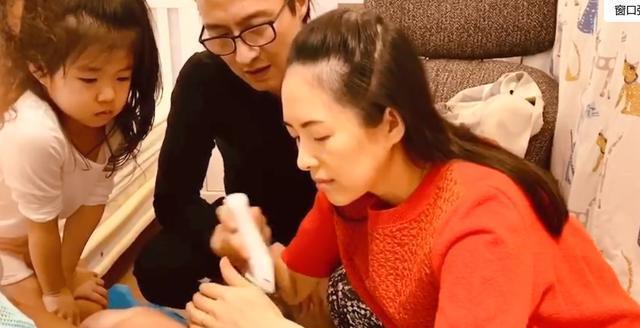 章子怡几岁生二胎 e098aacf58b64624b37309c19e5f14e4.jpeg
