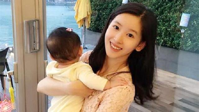 「姿势」父母别急着用这几种姿势抱娃，很容易影响脊柱发育孩子未满一岁