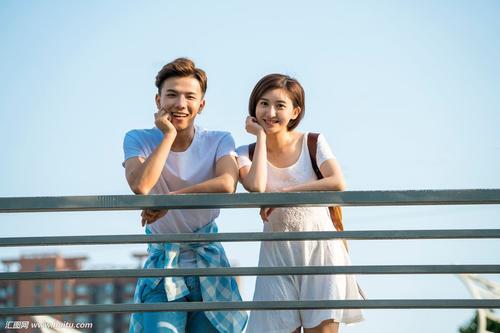 「家长」身体会发出3信号,家长及时发现娃身高还能窜“骨骺线”闭合前