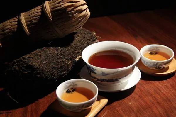 年度热销书《安化黑茶》作者洪漠如带你重新认识安化黑茶!