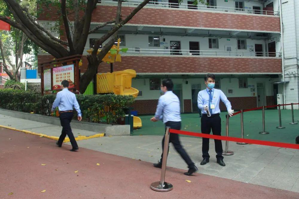 待春暖花开复学时 | 重庆市渝北区龙溪小学新冠肺炎疫情防控应急演练