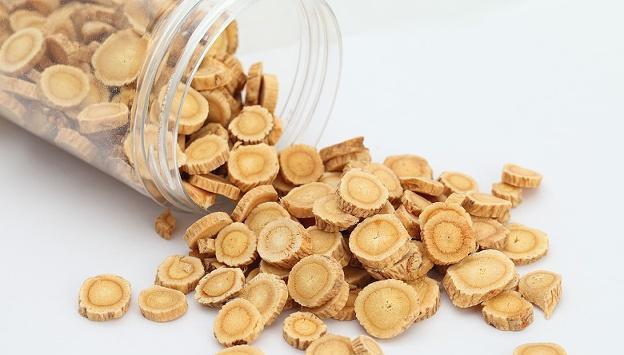 现在能种啥药材 c11167694cf542e49834cb70d6184052.jpeg