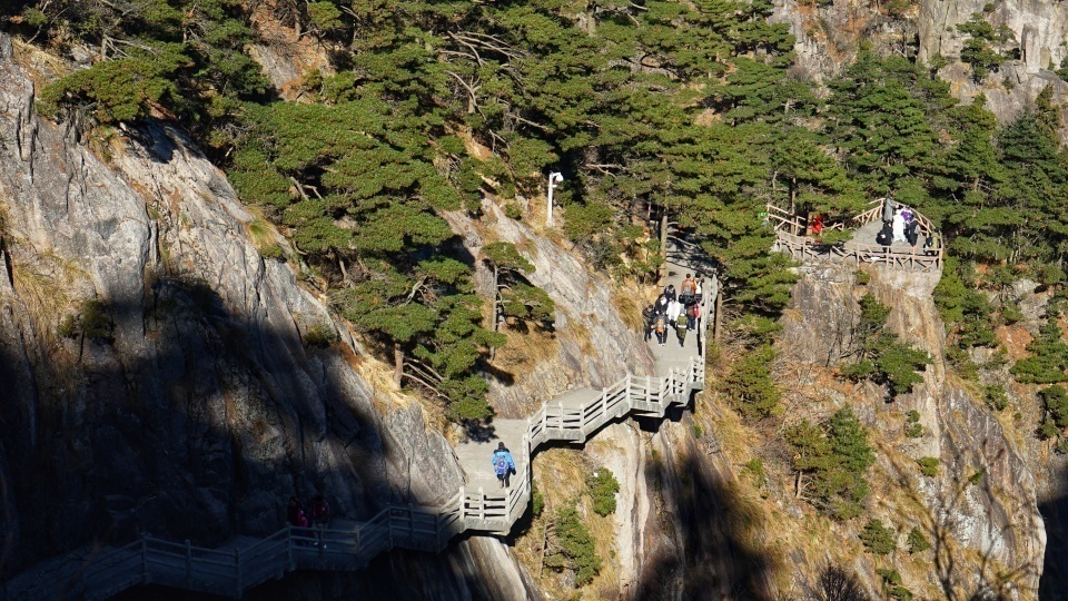 原创五一假期连休5天，跨省旅行暂不恢复，是周边游还是继续宅在家？