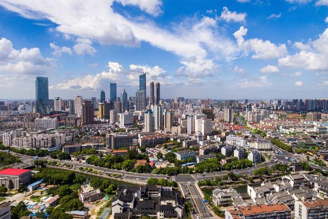 青岛gdp落后宁波_浙江发展很低调的一座城市,GDP超无锡和长沙,你知道它是谁吗(2)