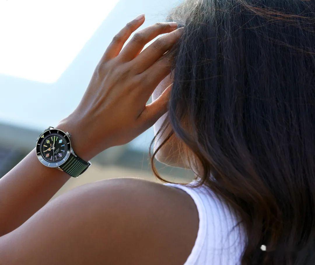 2020百年灵排名_午夜表情|百年灵揭晓全新代言人、2020新品发布