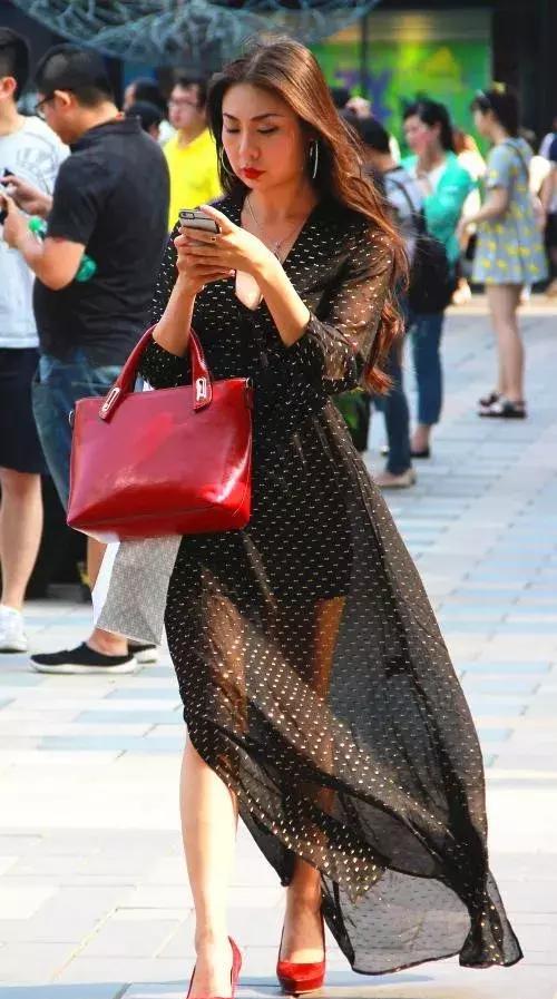 时尚穿搭博主高跟鞋 13066746c66749d6a1e18022cd8db7d7.jpeg