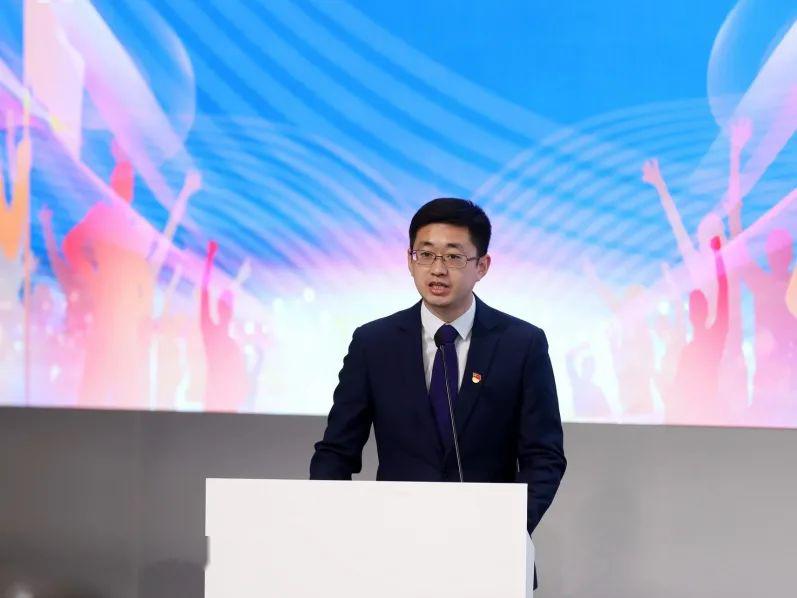 绽放战疫青春坚定制度自信团市委举行第二十届天津青年