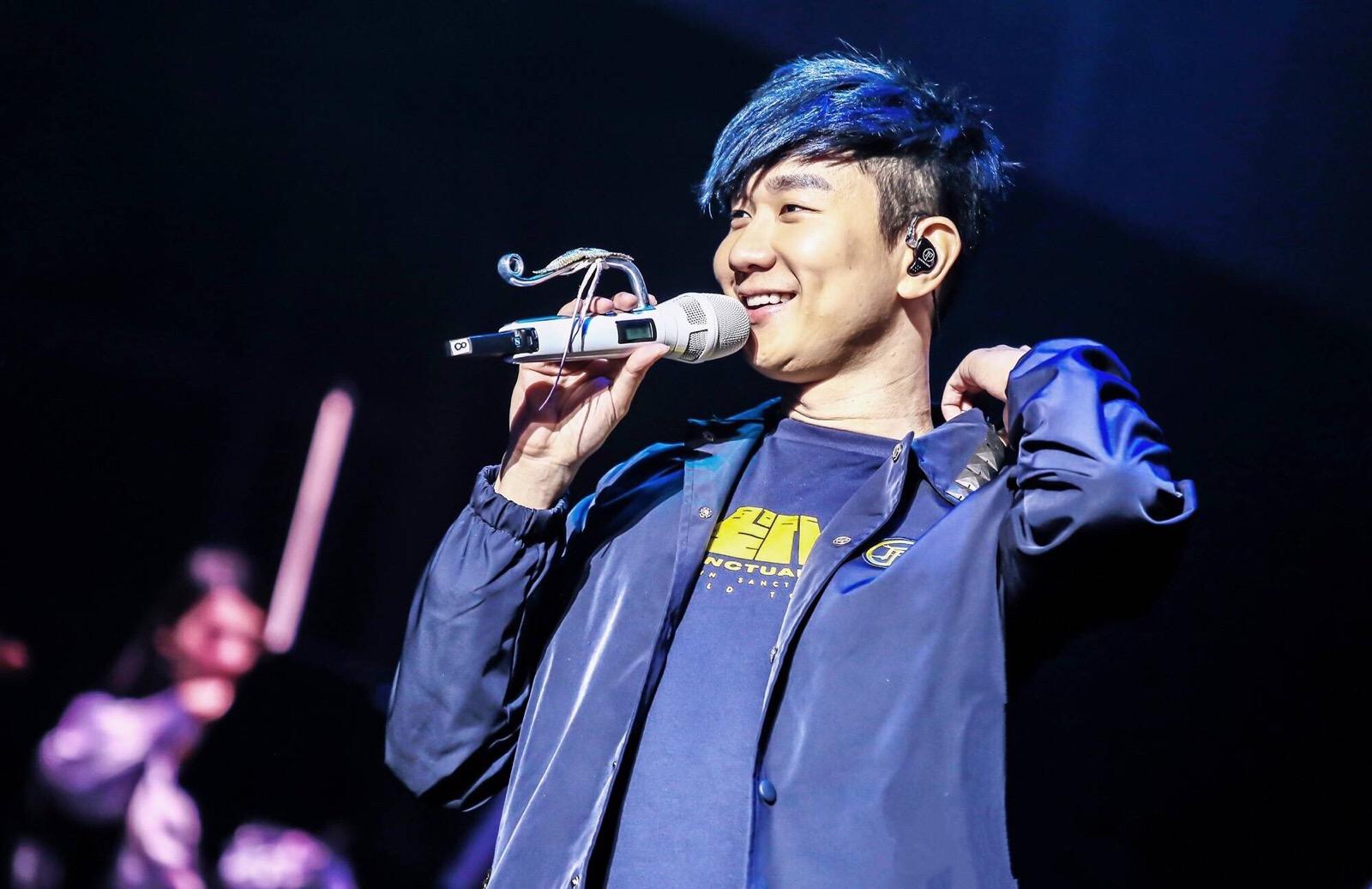 周杰伦音乐版权费为什么那么贵 2d229fdc29824bf4bbd08b88d0494d94.jpeg