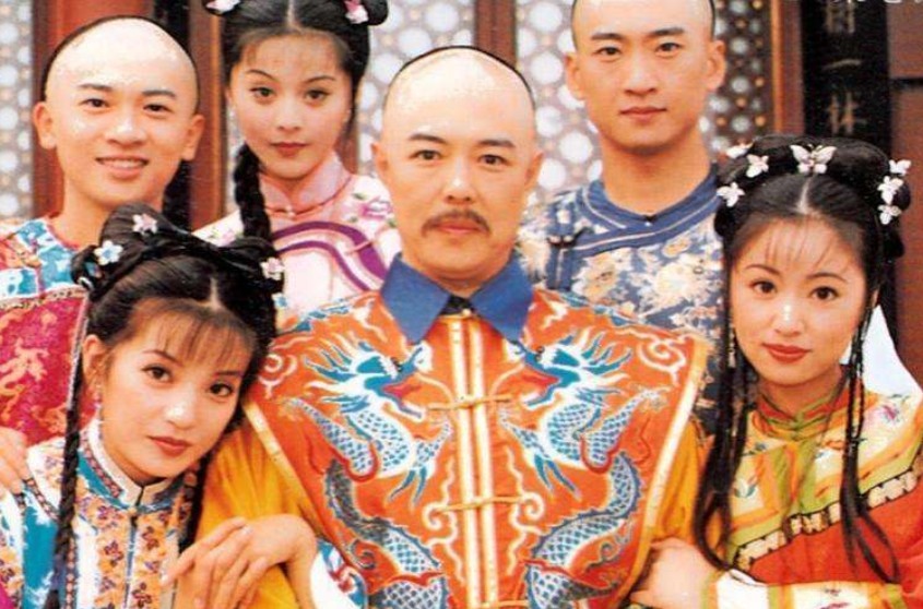 老版还珠格格第一部24集 69d2ba2520f443bf8908e7eb6fcf524c.jpeg