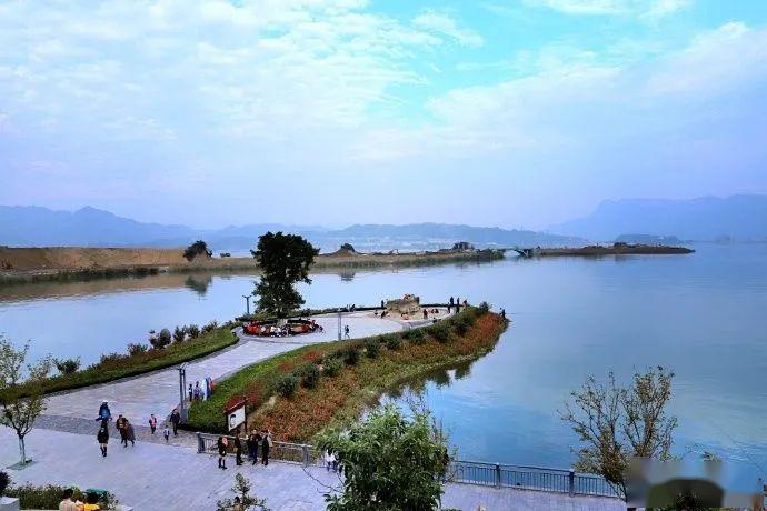 望江公园在什么地方 8612c2b283b2427689bbf28e082d0133.jpeg