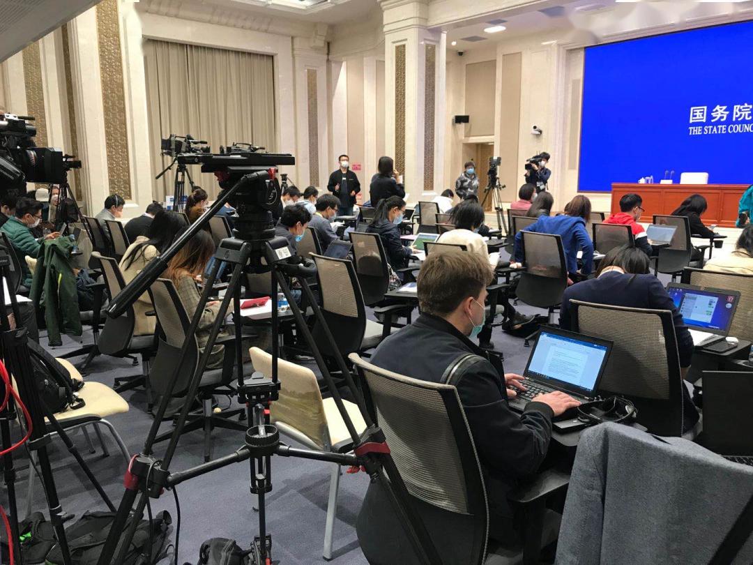 国统局2020GDP_2020年中国gdp(3)