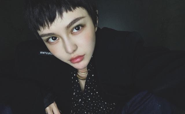 懒理分手传闻专注事业？周扬青否认为他人剪短