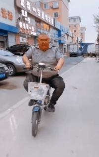 原创搞笑图片 自从家有老二后,老大的地位真是急转直下啊