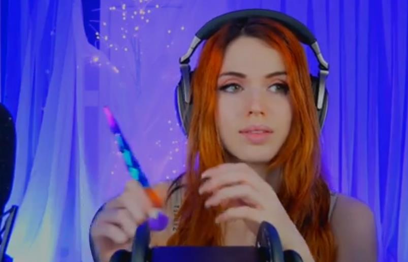 twitch美女主播 9266ca553c144526908ac10fd53d0015.jpeg