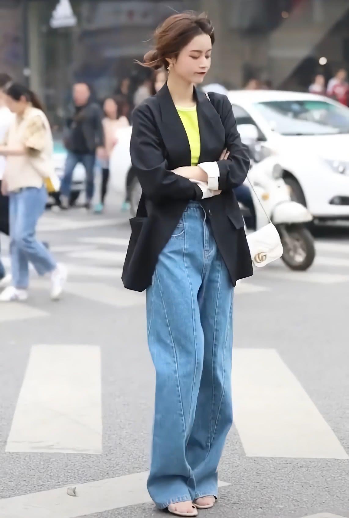 怎么穿搭显得干净清爽 a68f50bbe5414c5f902ef03e1b203b76.jpeg