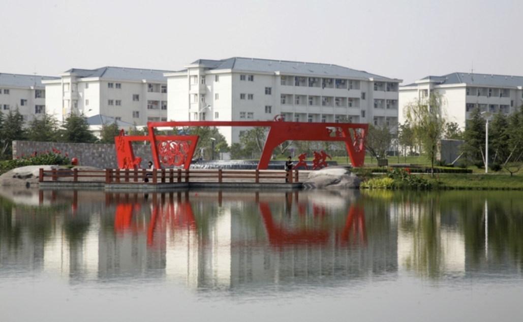 [大学]不少学生被＂坑＂，学生：以为在合肥！安徽这6所大学改名成功