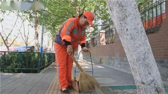 用镜头记录劳动瞬间,用影像讲述劳动故事.