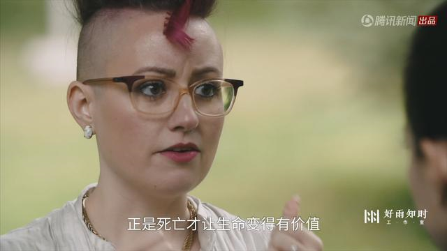 盖茨夫妇一直屯粮,外国富豪“末日堡垒”,无法想象