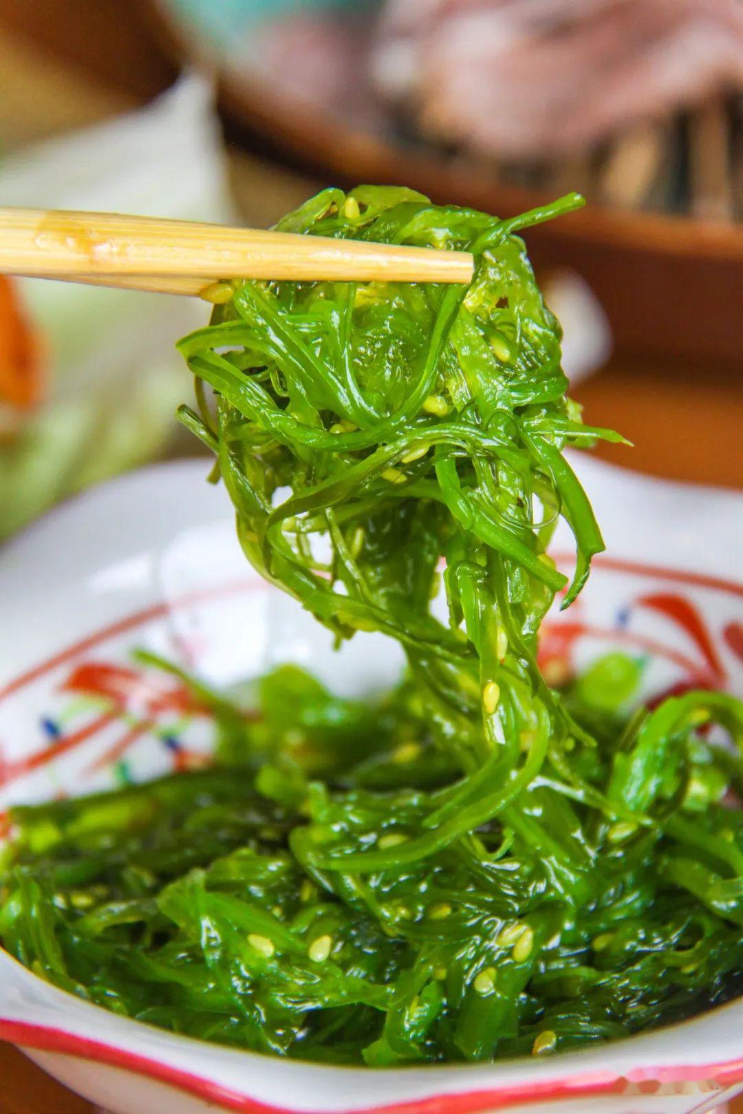 海草海草海草海草,随风飘摇!