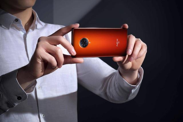 vivo NEX 3S成近期换机首选,多重购机福利尽在嗨购418