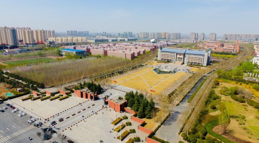 郑州大学实景图除此之外,高新区又是郑州的"西大学城",区域内有