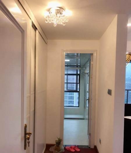 一进门摆什么装饰好 4509e32e48b047939579371a38fa1082.jpeg