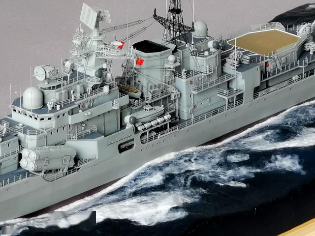 模玩秀1350中国海军泰州号驱逐舰