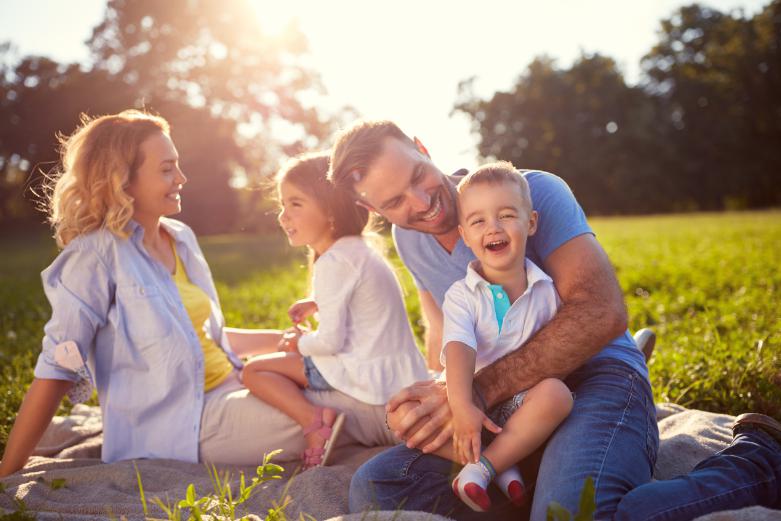 宝宝@带孩子玩一定要注意！家长注意：这5个安全隐患几乎每个小区都有