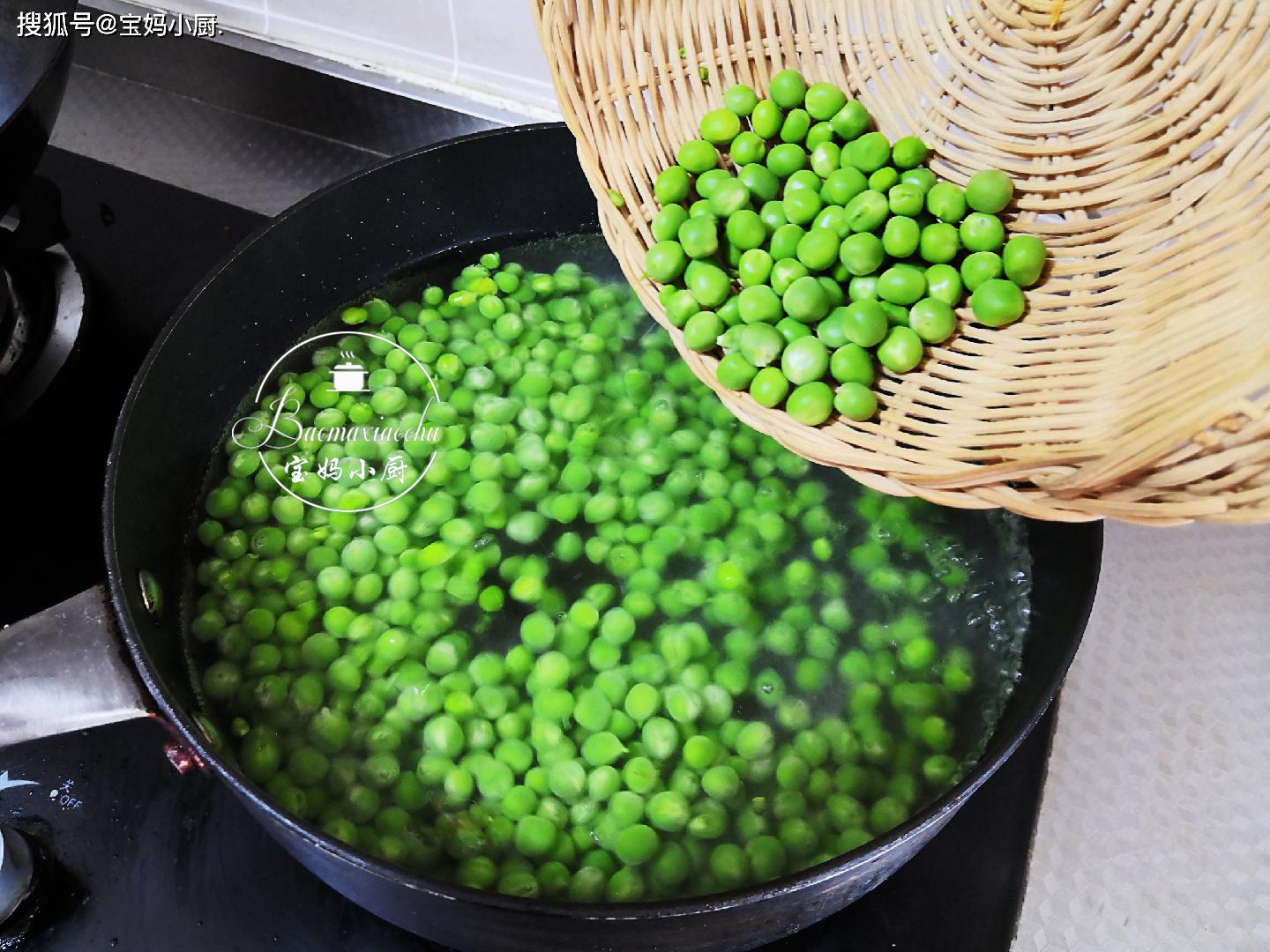 原创冷冻储存新鲜豌豆要焯水吗此方法做颜色翠绿如初口感好