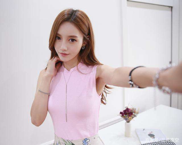 933b9ebf740a4538851bb7a108d00b72.jpeg