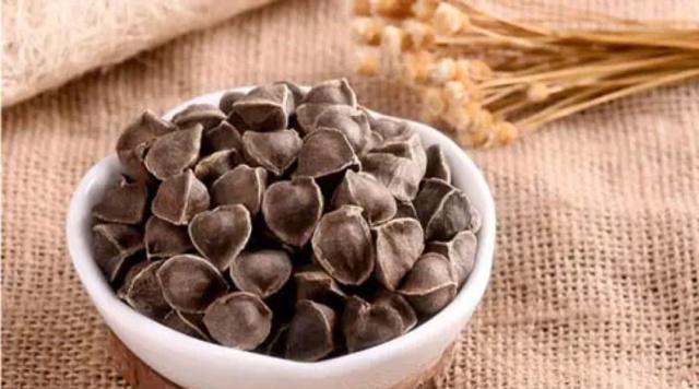 熟地黄的作用与功效怎么吃 99867766ef134dc088944991f8e8a714.jpeg