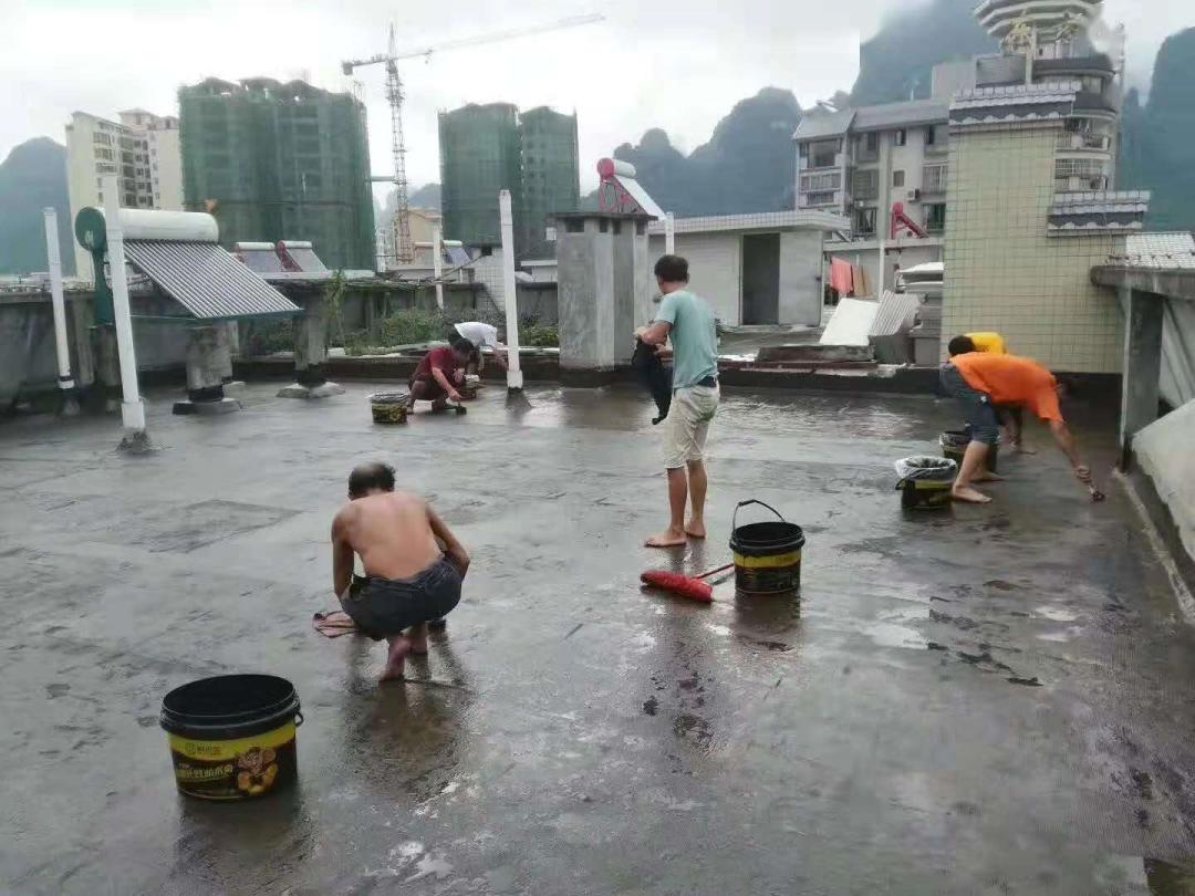 下雨家里进水怎么办