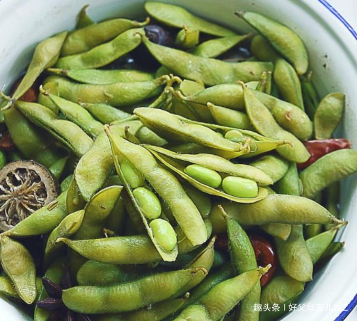 【毛豆】长个不长肉，还利于大脑发育和增强记忆力多给孩子吃的一道菜