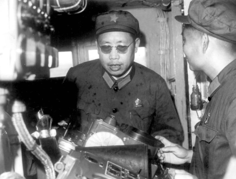 工作|开国中将李作鹏出事后，女婿到军区农场养猪种地，后靠经商买别墅