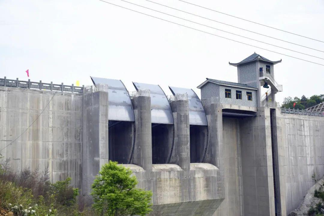 茅坡水库 凤新快线汤家湾隧道