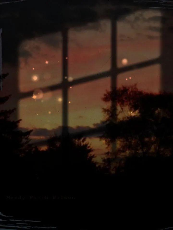 梦境回响，老房子的幽影与逝者的告别