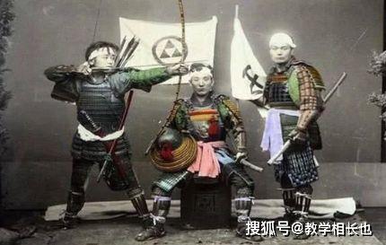 老照片直击古代日本人到底有多矮难怪戚继光叫他们倭寇
