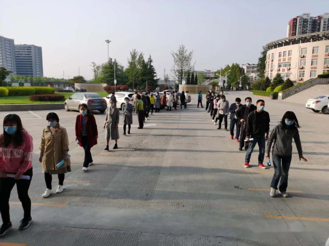 邢台二中对高三教师进行培训并再次组织演练