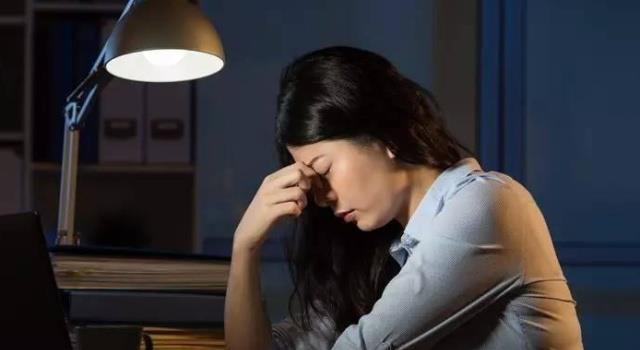 晚上几点睡觉对身体比较有利 268f1e6c391e4497b51e82ff1a72b344.jpeg