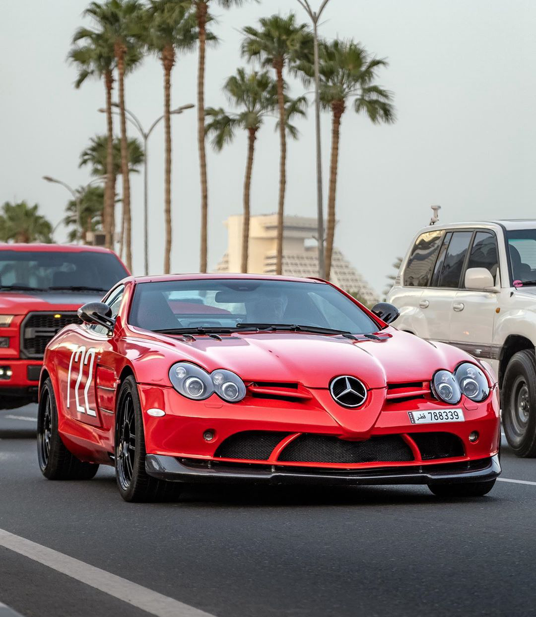 采用"传奇红"车漆的奔驰slr mclaren 722!