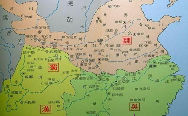 原创刘备在荆州最鼎盛的时候,要是和孙权发生全面战争,谁会赢?
