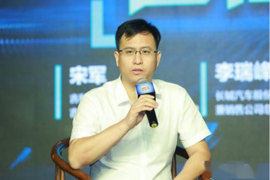 因气囊缺陷车主当场死亡儿子才4岁  赵昱辉到任后会汇报给李瑞峰知晓吗？