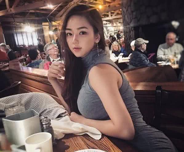 韩国最美肥腻女神! 身材紧致毫无肥胖感, 倾城笑容迷倒万千宅男!