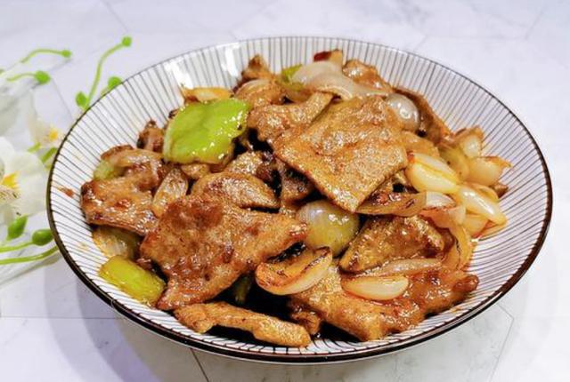 猪肝怎么炒才好吃家常 95a3deb755414409845a4d1e7572e395.jpeg