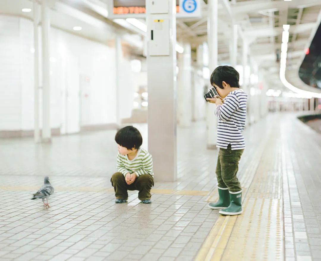 10年，日本父亲把孩子日常拍成艺术，37万网友：又骗我生娃！