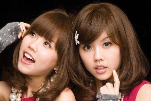 18岁中日混血美女双胞胎凭傲人身材在日本出道,性感写真曝光!