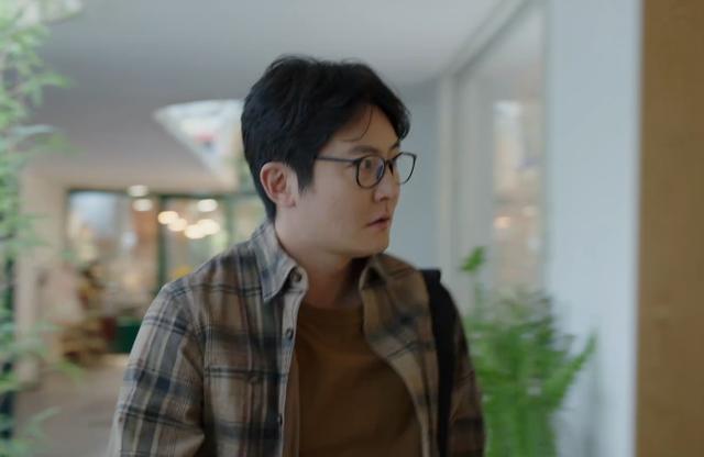 这个男主有点冷短剧全集 e3b832e1810046399ae68a45a9a13ced.jpeg