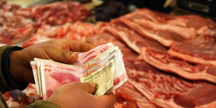 猪肉每公斤降了6元 “猪肉自由”快来了吗？