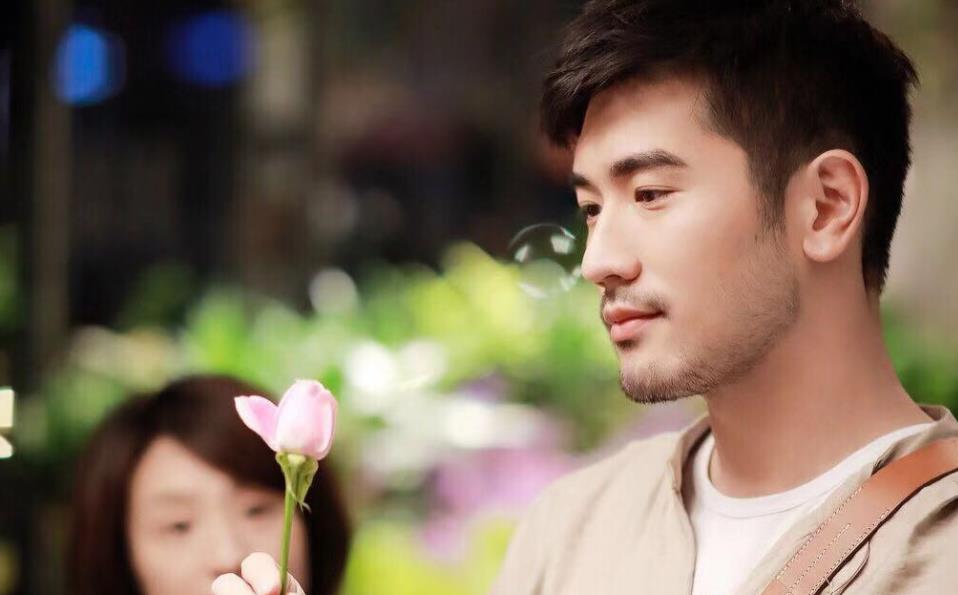 高以翔录节目猝死,吴宣仪吓哭了,范丞丞也曾超负荷工作