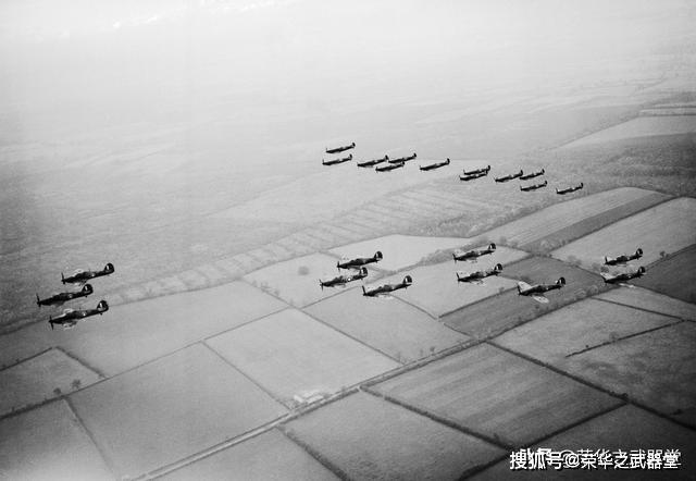 德军改变空袭目标，导致不列颠空战失败，因为